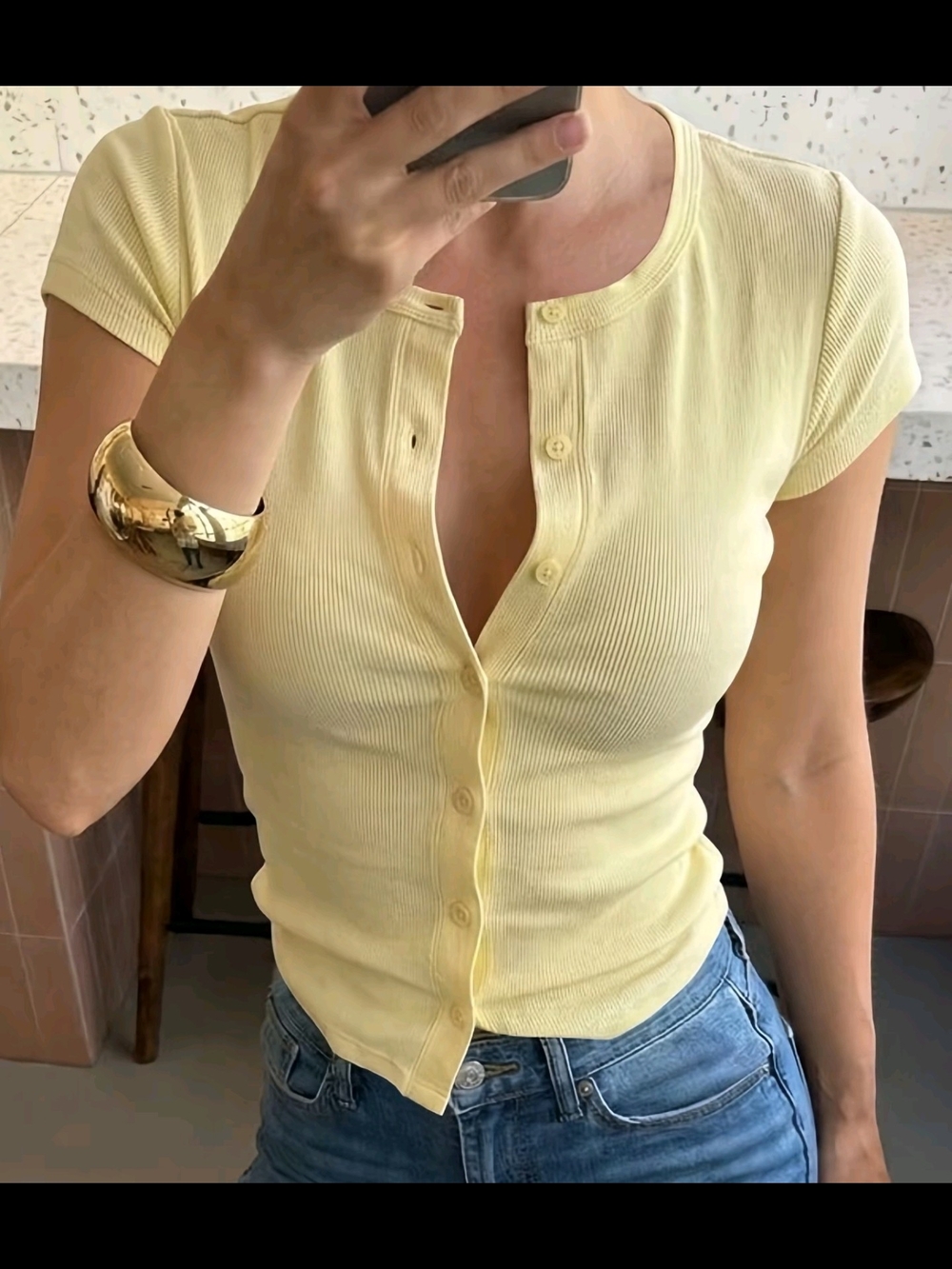 Ribbed Short-Sleeve Button Front Top - Pale Yellow